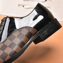 Picture of Louis Vuitton Shoes _SKU22722040SZ38-4413740